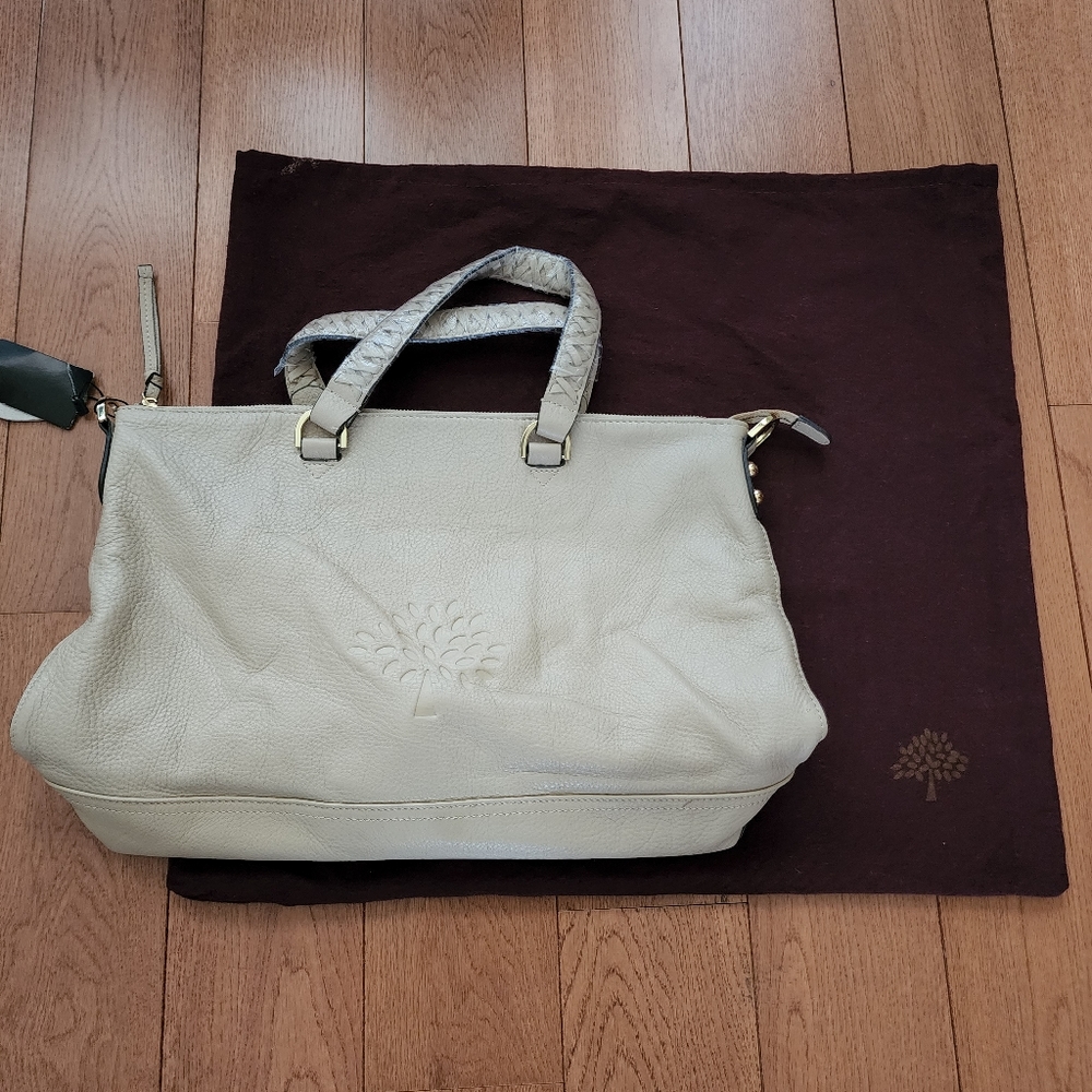 Mulberry Leather Hand Bag - Cream Color